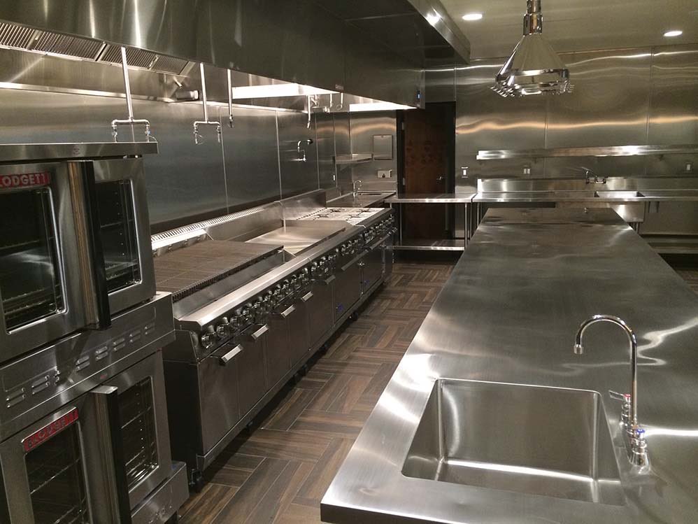 Private Commercial Kitchen: Prep counter and sink