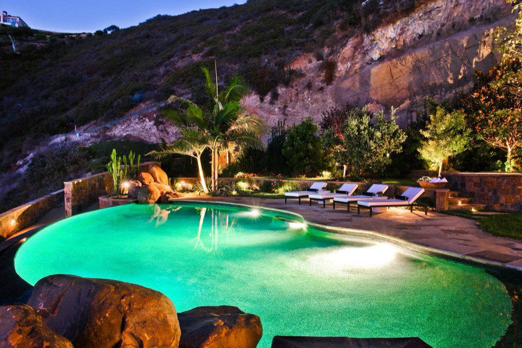 Laguna Beach hillside estate, photo 15 of 39