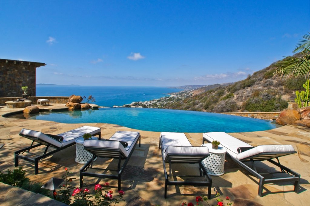 Laguna Beach hillside estate, photo 18 of 39