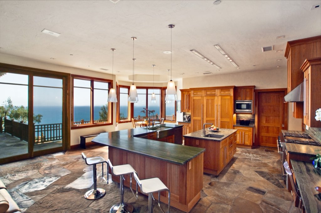 Laguna Beach hillside estate, photo 25 of 39